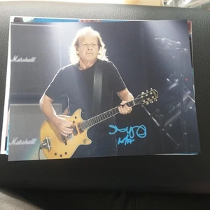 Foto firmada original de STEVIE YOUNG *AC/DC*, en 20x25 cm (NST) - Imagen 1 de 1