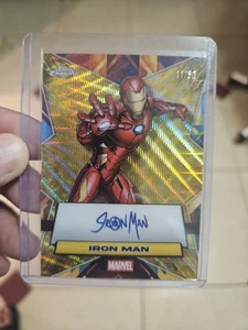 2025 Topps Chrome Marvel - Iron Man Facsimile Auto Gold Wave Refractor 11/50 - Picture 1 of 11