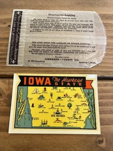 IOWA THE HAWKEYE STATE DECALCOMANIA DA VIAGGIO VINTAGE TRASFERIMENTO ACQUA LINDGREN-TURNER CO. - Foto 1 di 4