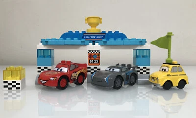 LEGO Duplo 10857 Piston Cup Race Jackson Storm Luigi McQueen Completo Usado en Excelente Condición Difícil de Encontrar Foto 1 de 4