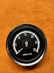 X•Vintage Kenworth Tachometer Gauge 30 RPM X 100 Model #7SP2035 - Picture 1 of 7