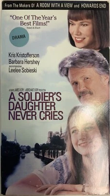 A Soldiers Daughter Never Cries 1999 VHS Kris Kristofferson VHSshop Foto 1 de 4