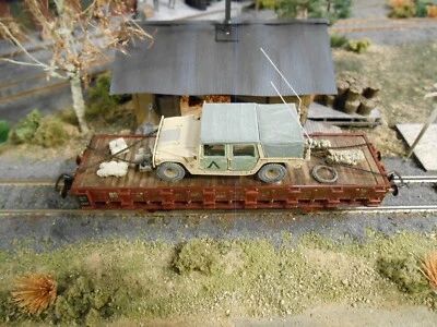 HO Artitec Minitanks US Army Humvee #A2085 Railway Car Hand Painted - Image 1 of 3