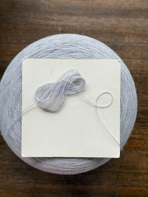 Cono de hilo de encaje 100 % lana merino extrafina 2/30 nm 2/48 nm Cashfeel XINAO China Foto 1 de 4