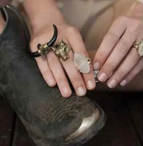 Spell & The Gypsy Vintage Thunderdome Tusk Horn Ring Black - Size 6 RARE - Picture 1 of 6
