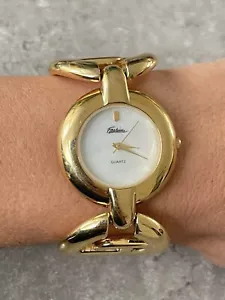 MONDAINE Ladies Unisex Watch Quartz Fashiona Bracelet Gold Tone Stainless 911 - Picture 1 of 11