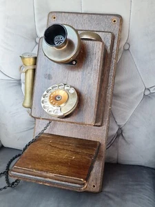 altes Wandtelefon antik Telefon mit Wählscheibe - Photo 1/22