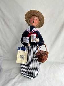 Byers Choice Nautical Outer Banks Beach Woman w/ Salt Water Taffy & Post Card - Picture 1 of 12