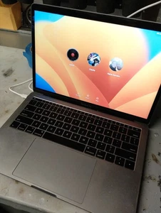 Apple MacBook Pro 13" A1708 getestet schaltet sich ein Beschreibung lesen! - Bild 1 von 15