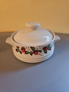 Casseruola vintage Sheffield fragole n panna gres diametro 5"  - Foto 1 di 4