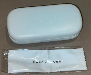New Authentic Marc Jacobs Hard White Sunglasses Case with Cleaning Cloth - Picture 1 of 4