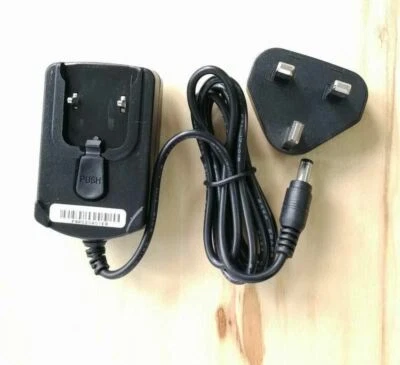 UK 5V 2A AC Power adapter PSM11R-050 PA100-NA for Cisco Linksys Router Sipura  - Image 1 of 3