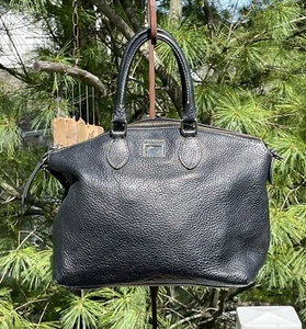 Dooney & Bourke Black Pebbled Leather Bag Purse Vintage - Picture 1 of 9