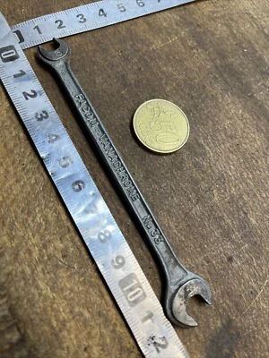 N. 410 OUTIL non ANCIEN de mécanicien Clé 6/7 Facom N.33 - Photo 1/4