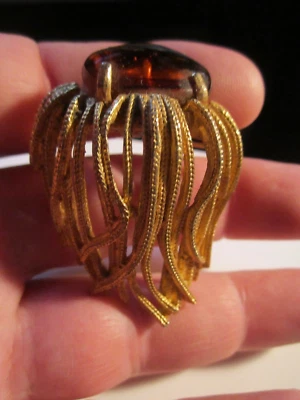 PIN BROCHE VINTAGE CON ÁMBAR? PIEDRA CENTRAL - METAL PESADO BBA-23B Foto 1 de 4
