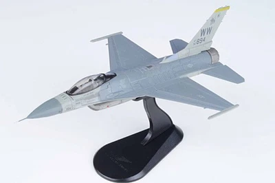 HA3897 Hobby Master F-16C Fighting Falcon 1/72 Model #92-3894 USAF PACAF Viper - Image 1 of 2