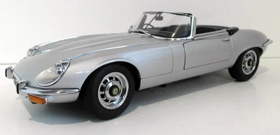 Autoart 1/18 scale Diecast 73521 - Jaguar E-Type Roadster series 3 V12 - Silver - Image 1 of 4