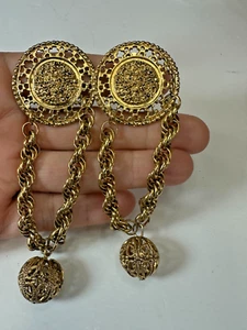 Vintage Earrings Clip On Les Bernard Door Knocker Swag Chain Medallion Large - Picture 1 of 6