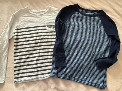 Lot W/2 BoysLong Sleeve Tshirts Mango Boy Size9/10 & The Children’sPlace Size7/8 - Image 1 of 4