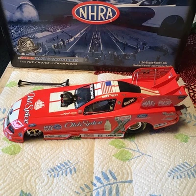  Coche divertido Mustang Mike Neff 2008 "Old Spice" 1/24 de Motorsport Authentics  Foto 1 de 4