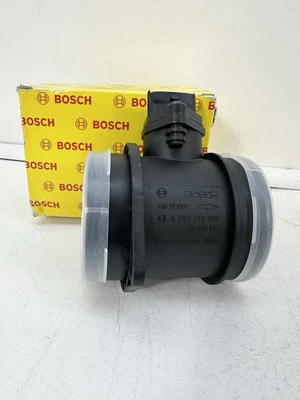 Bosch 0280218108 Mass Air Flow Sensor Fits Volvo C70 V70 S80 S70 S60 (1999-2002) - Image 1 of 4
