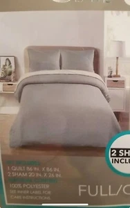 Fresh Home 3 Piece Quilt Set Full/Queen Reversible Quilt & 2 Shames Gray White - Picture 1 of 7