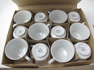 Lote de 12 tazas y platillos de té con patas de porcelana fina Diane, Japón - Imagen 1 de 12