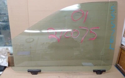 Dodge Caravan Grand Ex 2001 4 puertas puerta delantera izquierda vidrio solar Foto 1 de 4