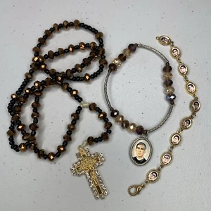 Religiöses Schmuck Konvolut INRI Halskette Rosenkranz Heiliger Toribio Romo Armbänder Basteln - Bild 1 von 23