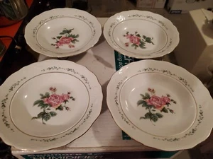 Set of 4 Gibson Victorian Rose Soup/Salad Bowls Embossed Scalloped Rims - Picture 1 of 7