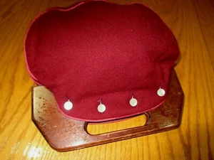 Vintage de'Lanthe Handbag Purse BUTTON BAG Wooden Handles BURGUNDY WOOL COVER - Picture 1 of 4