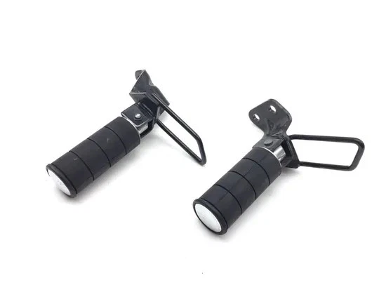 Juego de soporte de clavija de pasajero izquierdo derecho Suzuki Boulevard M50Z 3326 2008 Foto 1 de 4