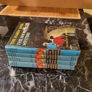 PICK YOUR ITEM: Hardy Boys Books VINTAGE 50s-90s - Bild 1 von 58