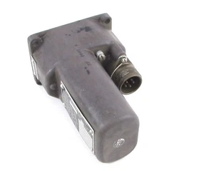 Whittaker WA-749 Actuator Shut Off Valve 2½ Amps Max - Foto 1 di 4