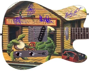 Green Day Facsimile Autographed Signed Graphics Photo Guitar - Picture 1 of 3