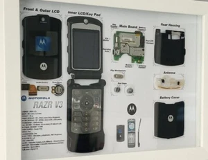 Motorola V3 Teardown Art, With Frame, Disassembled wall Art (Handmade) Unique - Picture 1 of 8