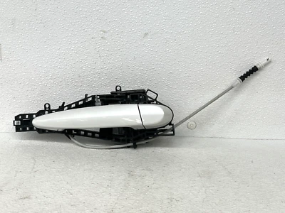 ⭐2012-2018 BMW SERIE 3 M3 F80 MANIJA PUERTA EXTERIOR TRASERA DERECHA OEM LOTE2476 Foto 1 de 4