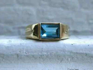 2Ct Emerald Cut London Blue Topaz Women's Engagement Ring 14K Yellow Gold Finish - Picture 1 of 4