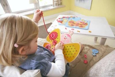 HABA Fädelspiel Schmetterling 301124 Fädeln lernen Motorik Kreativ - ab 3 Jahren - Bild 1 von 2