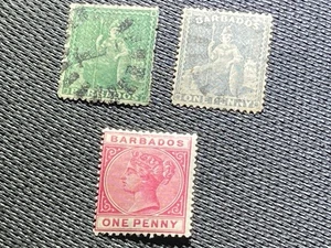 Tres estampillas antiguas de Barbados muy finas usadas y como nuevas con bisagras c.1893 - Imagen 1 de 5