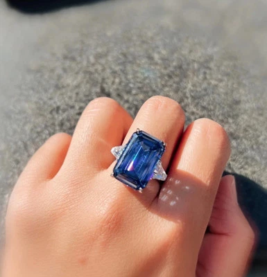13.00 Ct Emerald Cut Natural Blue Sapphire Diamond Ring 18K White Gold Size 7 8 - Image 1 of 4