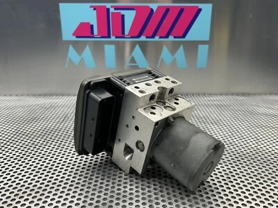 Mercedes Benz ABS Hydraulic Anti Lock Brake Control Pump CLS500 CLS550 E280 E350 - Image 1 of 4