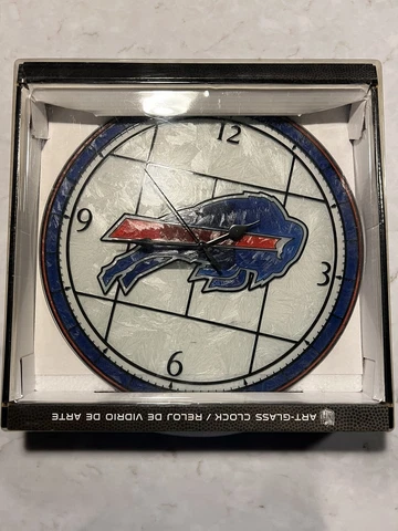 Buffalo Bills Wall Clock - Art Glass Bar Style Cover