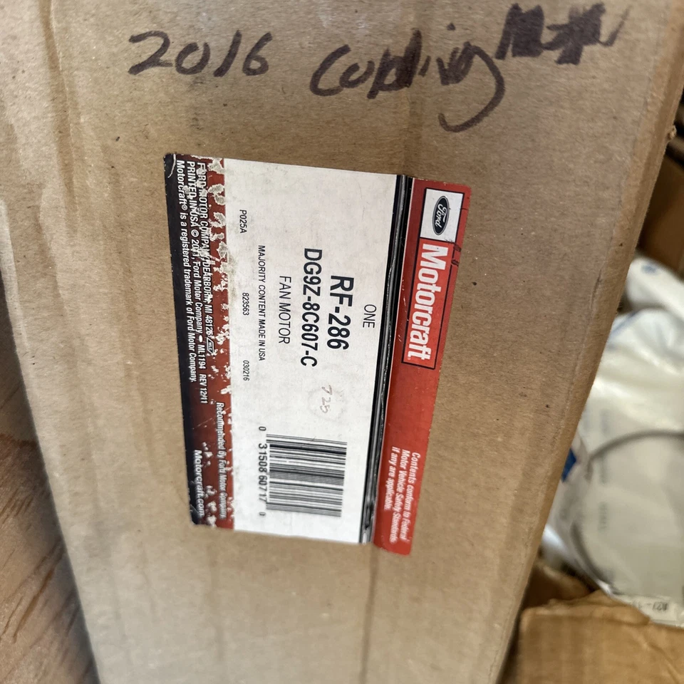 Conjunto de ventilador de refrigeración del motor - conjunto de motor y ventilador Motorcraft RF-286 Foto 1 de 1