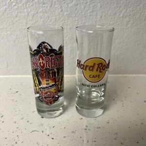 2 Vintage Hard Rock Cafe Schnapsglas New Orleans klassisch rot Kreis Buchstabe & Gitarre - Bild 1 von 6