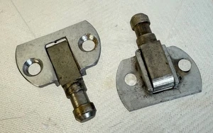 Vintage Nähmaschine 2 Loch Scharnier für Schrank oder Koffer - Bild 1 von 2