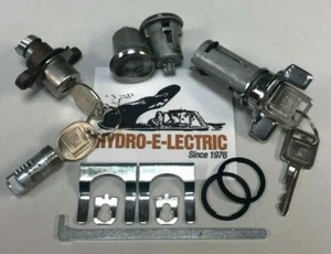 NEW 1969 Pontiac Firebird Complete OE Style Lock Set with GM keys - Picture 1 of 5