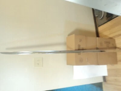 Оригинальный 1949 Mercury LH задняя четверть панели отделки молдинг 2 двери 66 1/4 «x 1 3/8» - Изображение 1 из 4