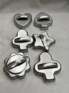 Lot of 6 Vintage Aluminum Tin Metal Cookie Cutters w/ Handles - Picture 1 of 1