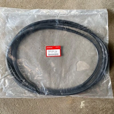 96-00 Honda Civic EK sedan 4d rear windshield moulding weatherstrip rubber seal - Image 1 of 4